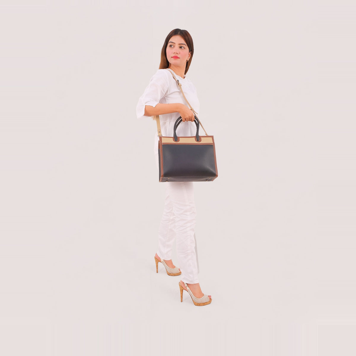 Black and Cream Vintage Top-Handle Handbag — view 7